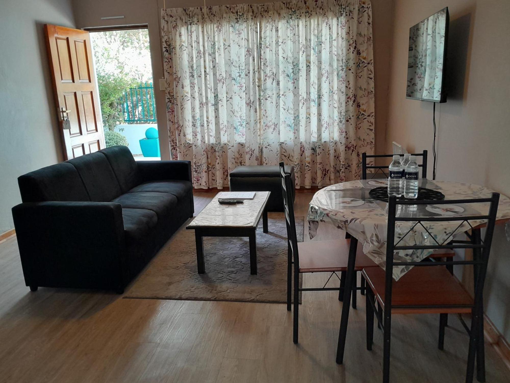 Obesa Lodge Graaff-Reinet 외부 사진