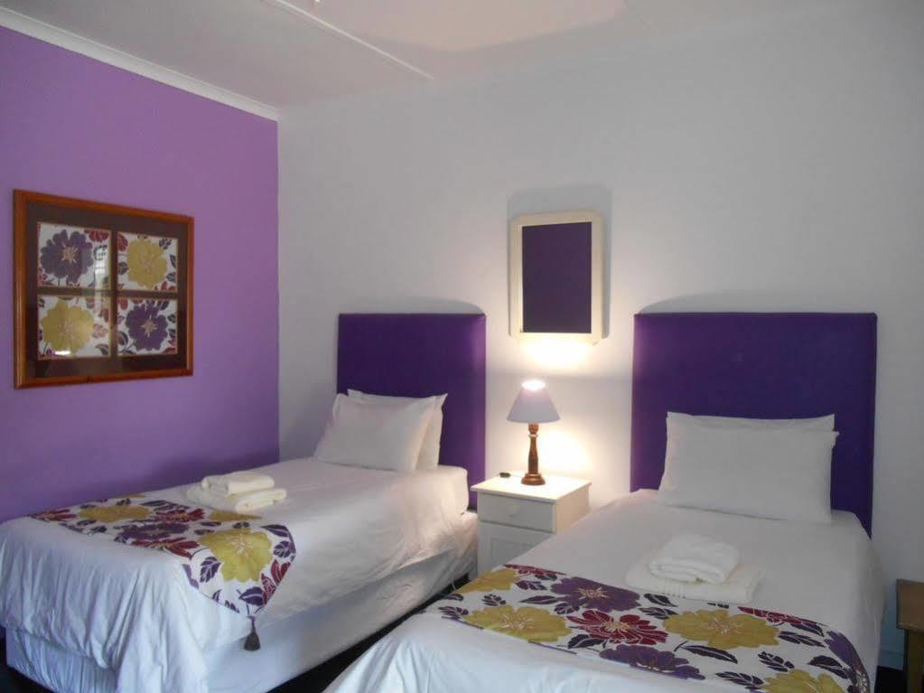 Obesa Lodge Graaff-Reinet 외부 사진
