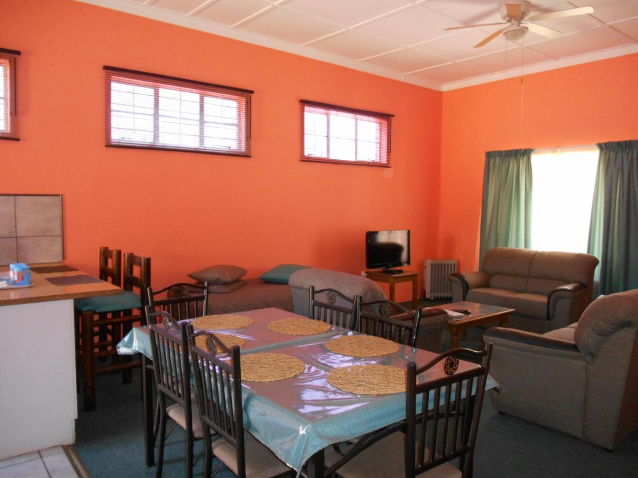 Obesa Lodge Graaff-Reinet 외부 사진